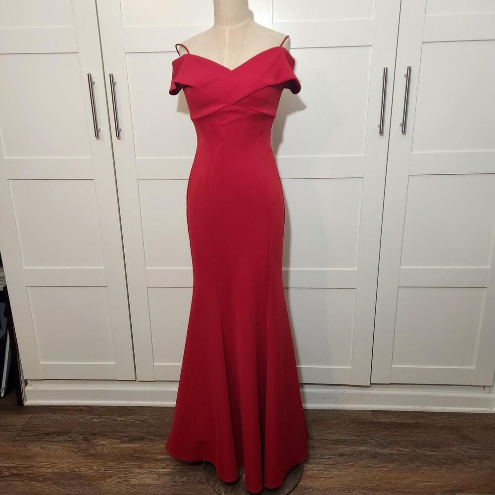 Morgan & Co Women's Red Maxi Formal Trumpet Dress Size 1 - Picture 1 of 8